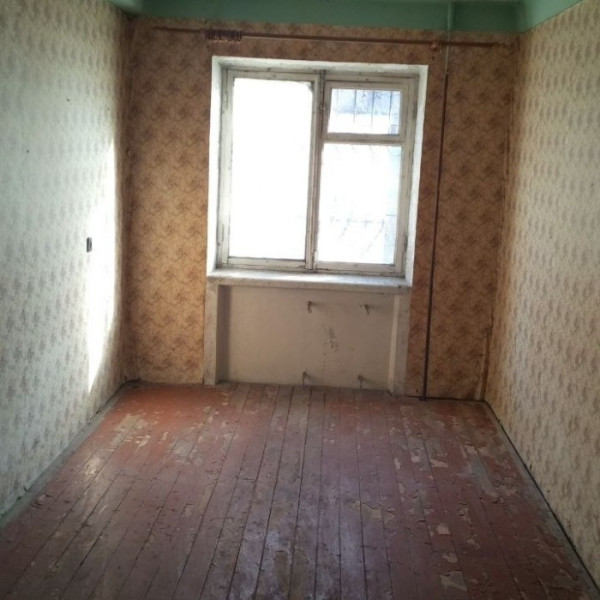 Фото № 7144 Продам 4х комн. квартиру в р-не маг. "Арбат"