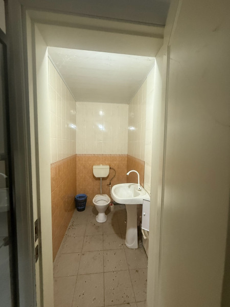 Фото СДАМ В АРЕНДУ КОММЕРЧЕСКОЕ ПОМЕЩЕНИЕ (г. Алчевск, ул. Курченко)