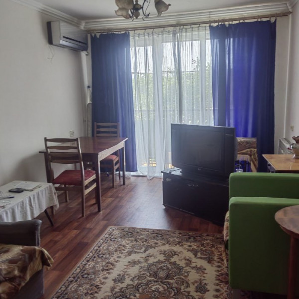 Продам 2-х комн квартиру в городе Луганск улица 30-летия Победы