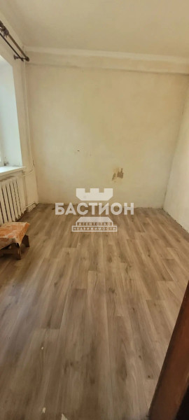 Фото Продаётся трёхкомнатная квартира, 41,8 м²