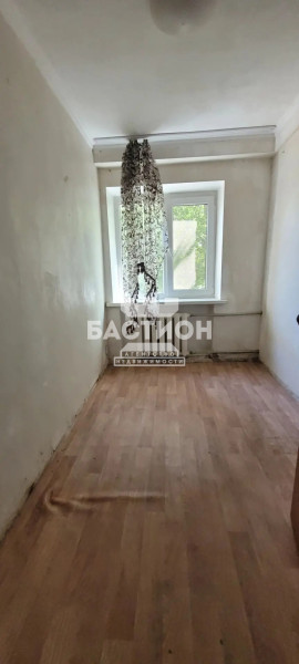 Фото Продаётся трёхкомнатная квартира, 41,8 м²