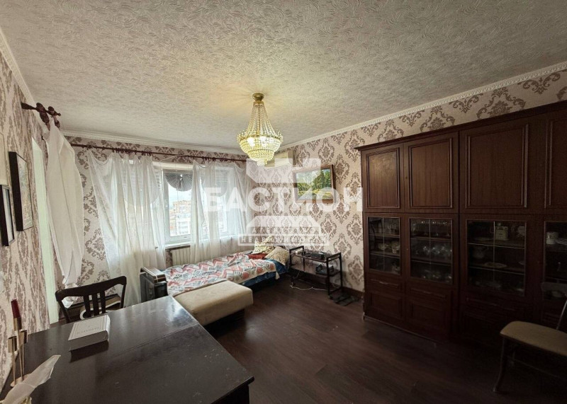 Фото 3-х комнатная квартира, улица Московская, 1 ID:2103801