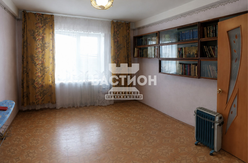 Фото 3-х комнатная квартира, пр-кт Металлургов 8, ID: 2245672