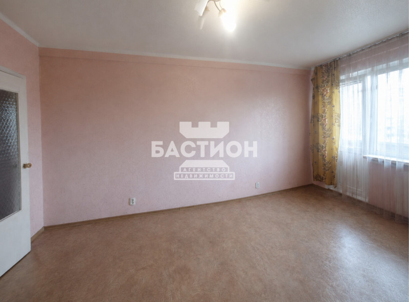 Фото 3-х комнатная квартира, пр-кт Металлургов 8, ID: 2245672