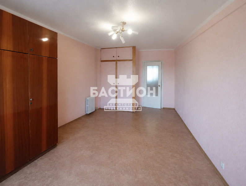 Фото 3-х комнатная квартира, пр-кт Металлургов 8, ID: 2245672