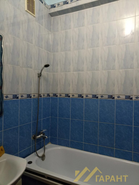 Фото 3-к Сталинка г.Алчевск#1394