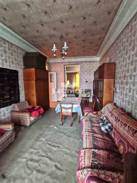 4-х комнатная квартира, улица Луначарского, 58, ID: 1917378