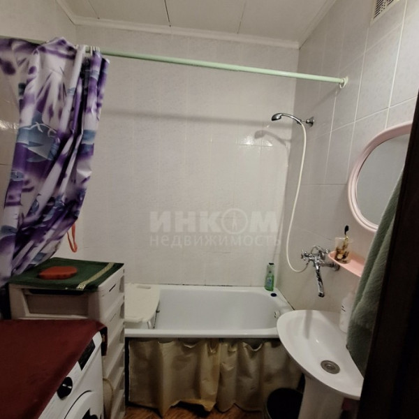 Фото Продам 2к квартиру на кв. Героев Сталинграда а/о
