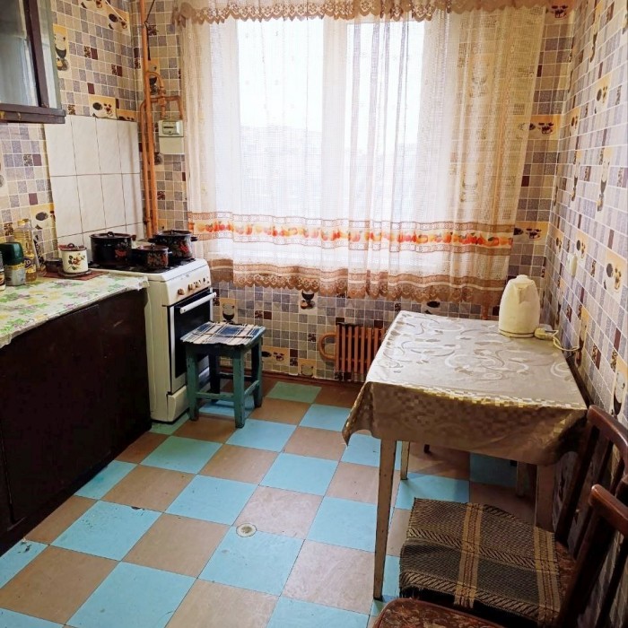 6239 Продам 3х комн. квартиру в р-не Храма