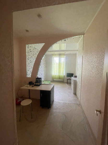 Фото №570 Продаётся 2-х комн. кв-ра” Сталинка” ул. Кирова, район ДК