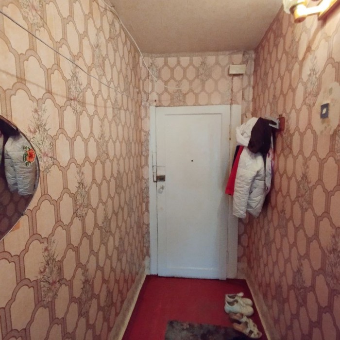 Фото Продам 1- ю квартиру на кв. Ватутина 4/5 эт