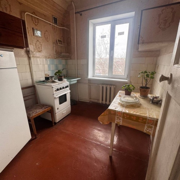 Фото Продам 4х.комн.квартиру, г.Счастье, ул. Мира