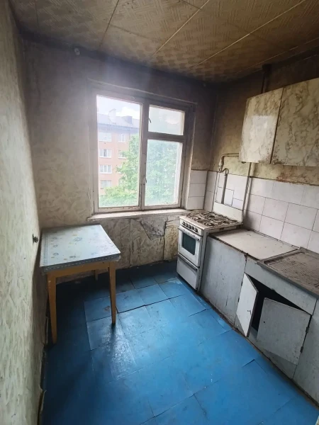 Продаётся 3-комнатная квартира в городе Брянка, Микро 4, д. 51.