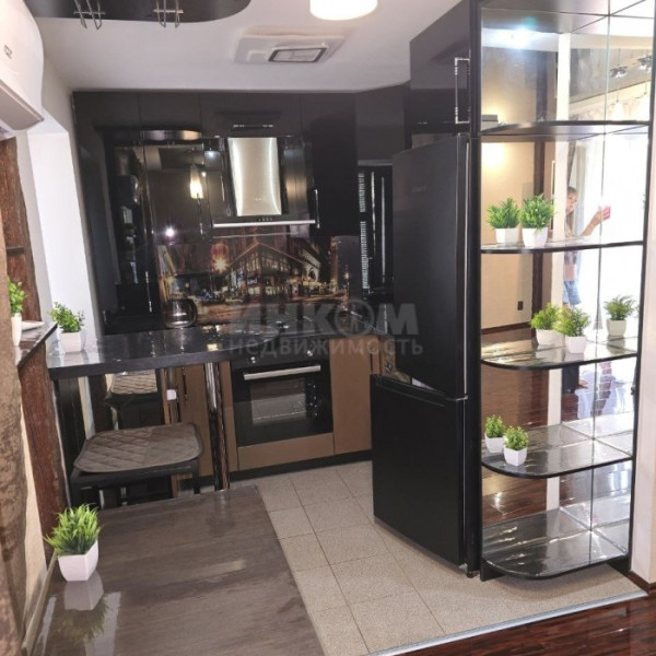 Фото Продам 2к кв. Алексеева Центр