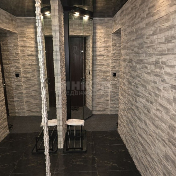 Фото Продам 2к кв. Алексеева Центр