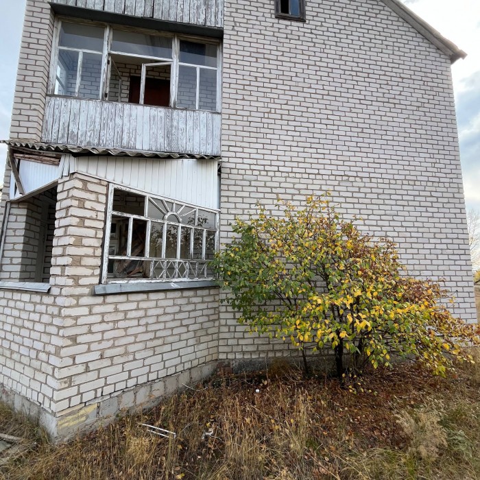 Фото Продам дом 2-х этажный, кирпичный в Нижней Ольховой.