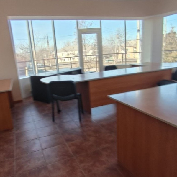 Фото Продам или Сдам 1320м2 рн Пингвин басейн