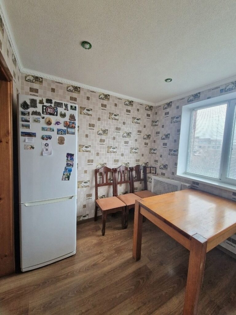 Фото №1079 Продаётся 1 комн. крупногабаритная кв-ра, ул. Фрунзе, р-н ПСБ