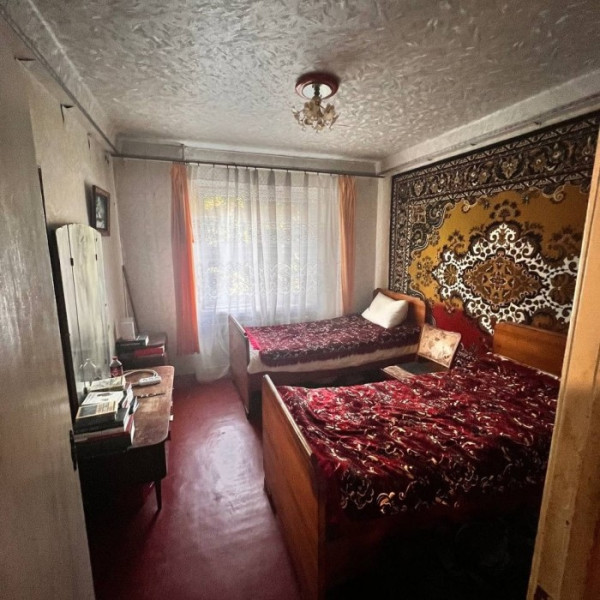 Фото Продам 2-х комн квартиру в городе Луганск улица Марины Расковой