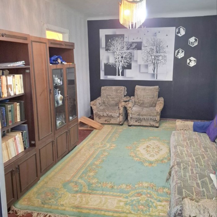 Продам 3-к квартиру на кв. Молодежный. Луганск, Жовтневый р-н