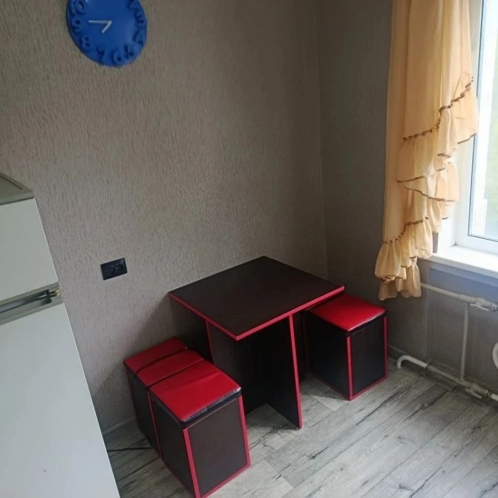 Фото Продам 1 комн. квартиру в р-не маг. "Фоксмарт"