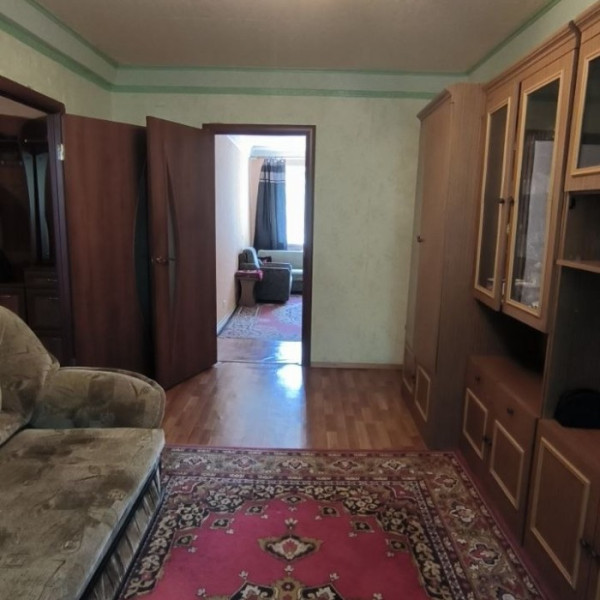 Фото Продам 2к 50-лет Октября 14