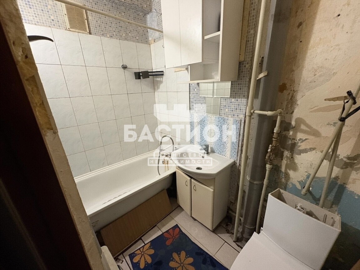 Фото 3-х комнатная квартира, квартал 50-летия Октября, 33А , ID:2232849