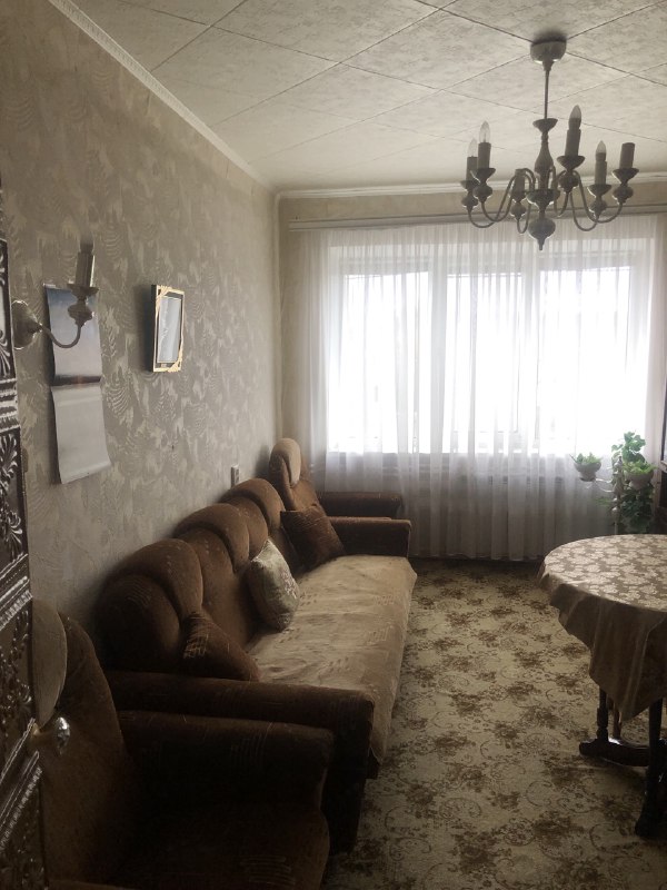 Фото Продаётся 2-комнатная квартира кв. Шахтёрский, д. 14