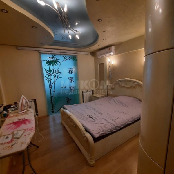 Фото Продам 3квартиру в Жовтневом районе.