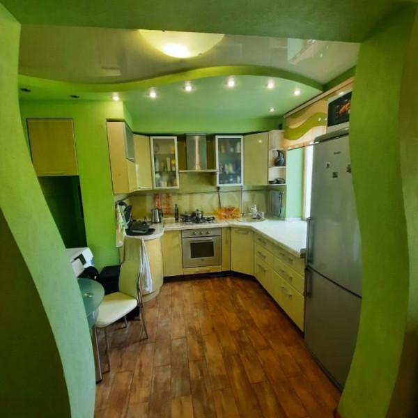 Фото Продам 3квартиру в Жовтневом районе.