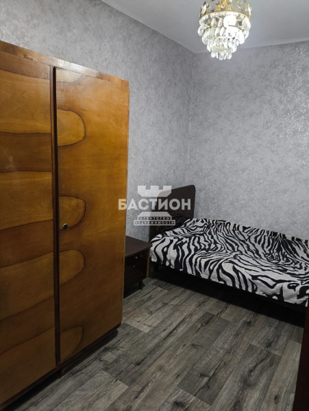 Фото 3-х комнатная квартира,квартал Ватутина, 28, ID:2190009