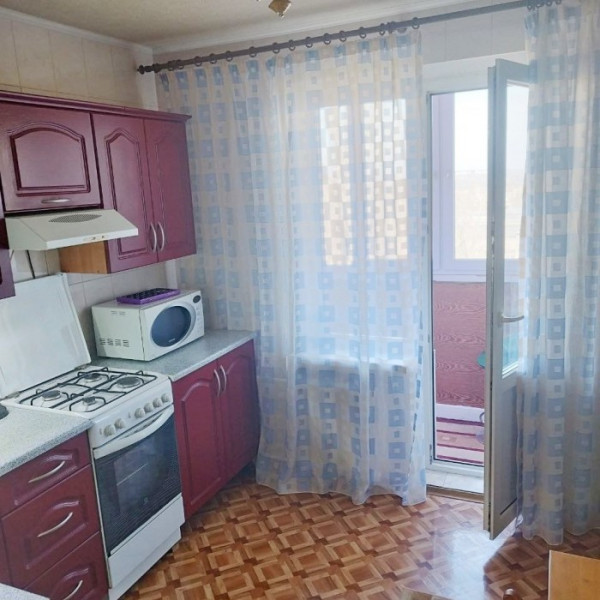 № 6949 Продам 3х комн. квартиру в р-не маг. &amp;quot;Донбасс&amp;quot;