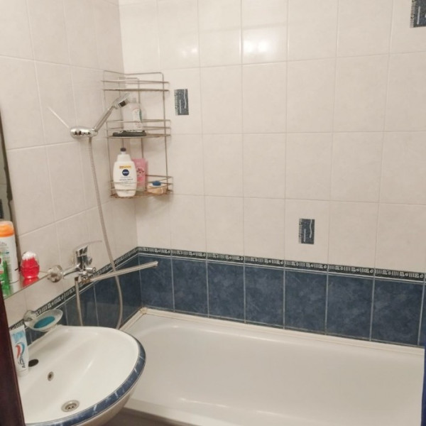 Фото № 6949 Продам 3х комн. квартиру в р-не маг. "Донбасс"