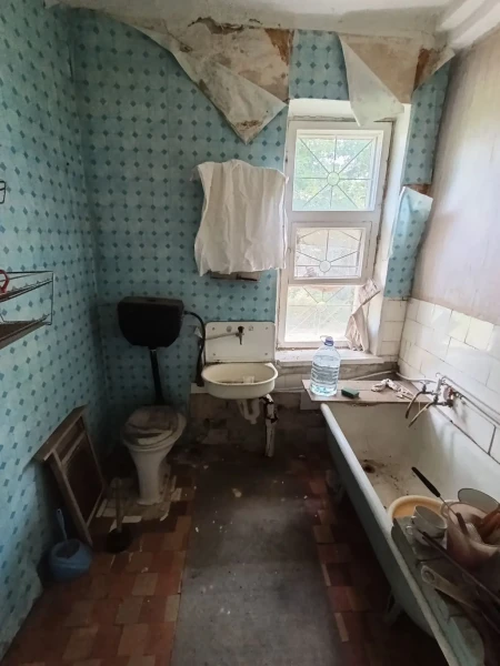 Фото Продаётся 3-комнатный дом в городе Брянка, ул. Народная.