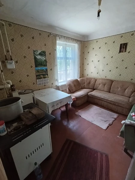 Фото Продаётся 3-комнатный дом в городе Брянка, ул. Народная.