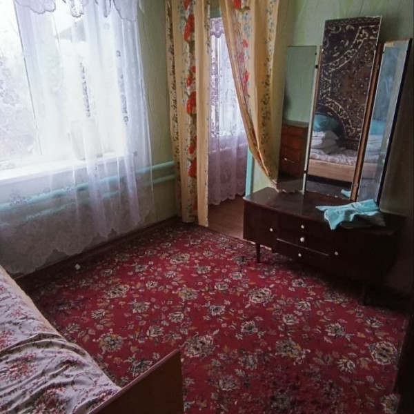 Фото № 6742 Продам 1/2 дома