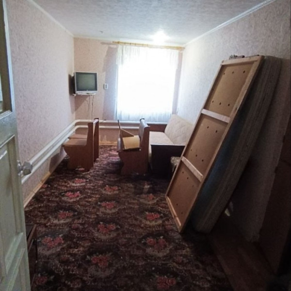 Фото № 6742 Продам 1/2 дома