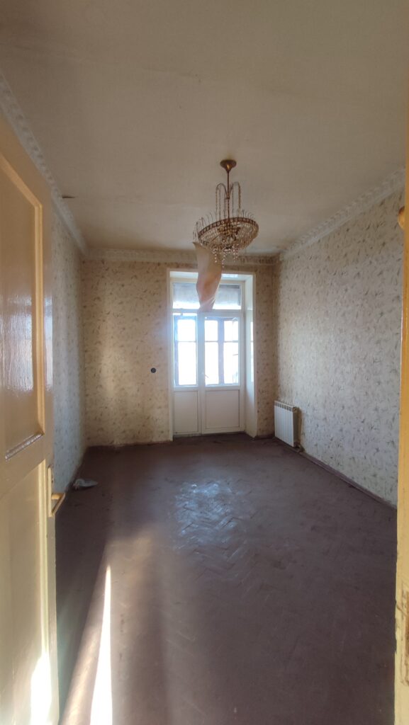 Фото №998 Продается 3-х комнатная квартира по ул. Кирова, район магазина Семейный