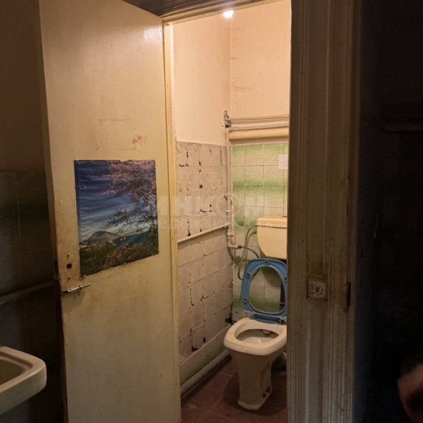 Фото База 425м2 Александровск г. Луганск