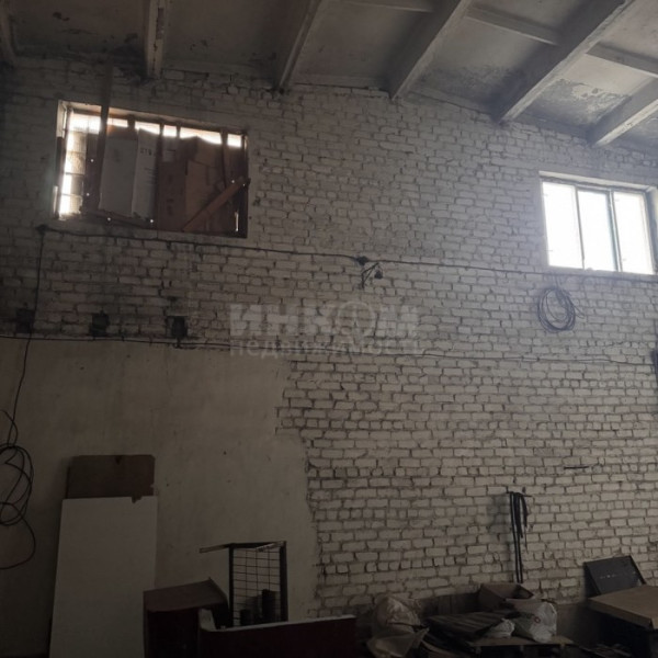 Фото База 425м2 Александровск г. Луганск