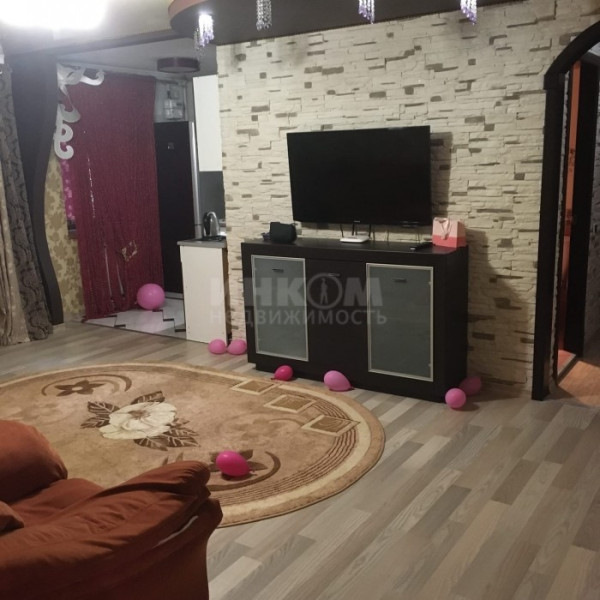 Продам 3к Городок Щорса рн 5-й Школы