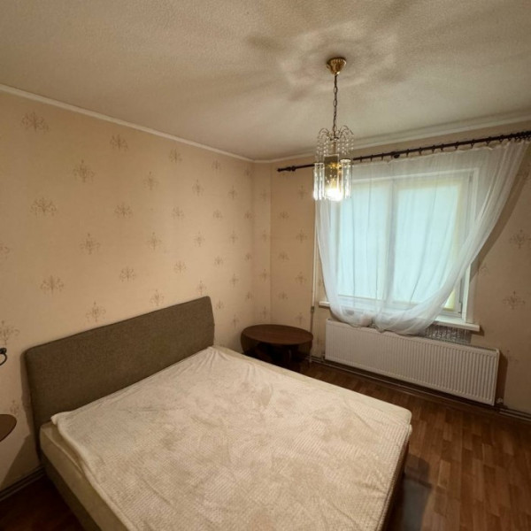 Фото Продам 4- х комн. квартиру на кв. Степном