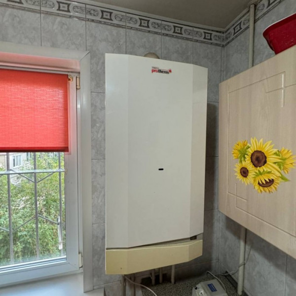 Фото Продам 4- х комн. квартиру на кв. Степном