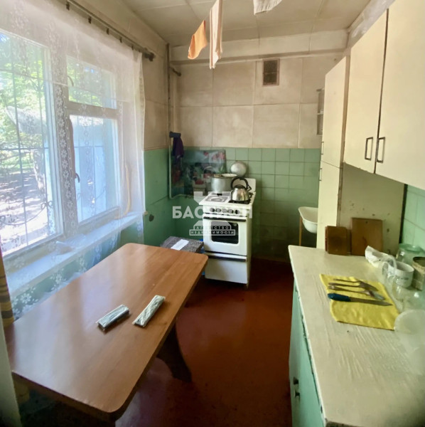 Фото Продаётся трёхкомнатная квартира, 43,7 м²