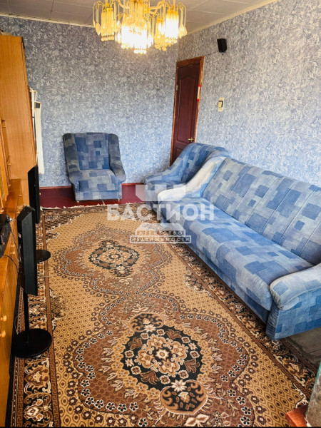 Фото 3-х комнатная квартира, кв. Комарова, 34 ID:1990637