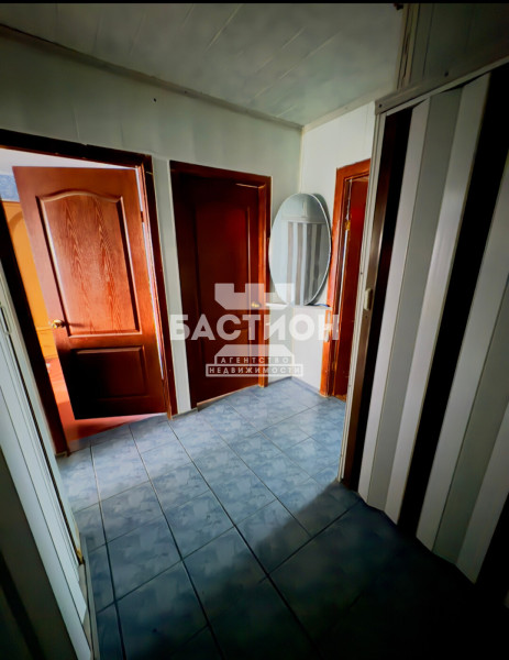 Фото 3-х комнатная квартира, кв. Комарова, 34 ID:1990637