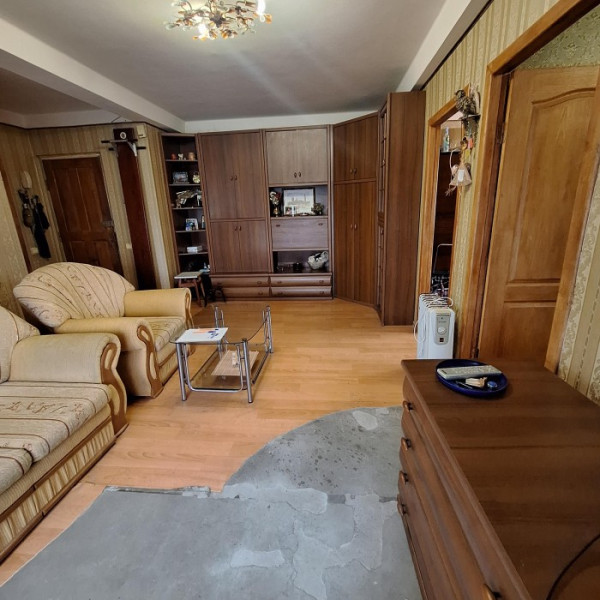 Фото Продам 3-х комн квартиру в городе Луганск улица Расковой район МВД