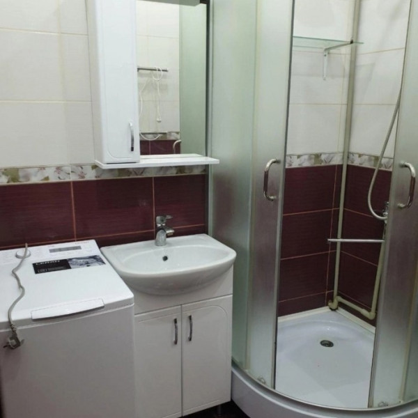 Фото Продам 3-х комн квартиру в Центре г Луганск ул Алексеева