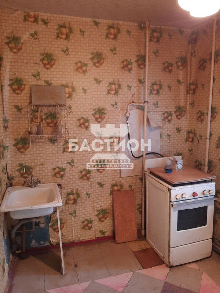 Фото 1 комнатная квартира, пр-кт Металлургов 37, ID: 2036196