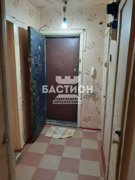Фото 1 комнатная квартира, пр-кт Металлургов 37, ID: 2036196